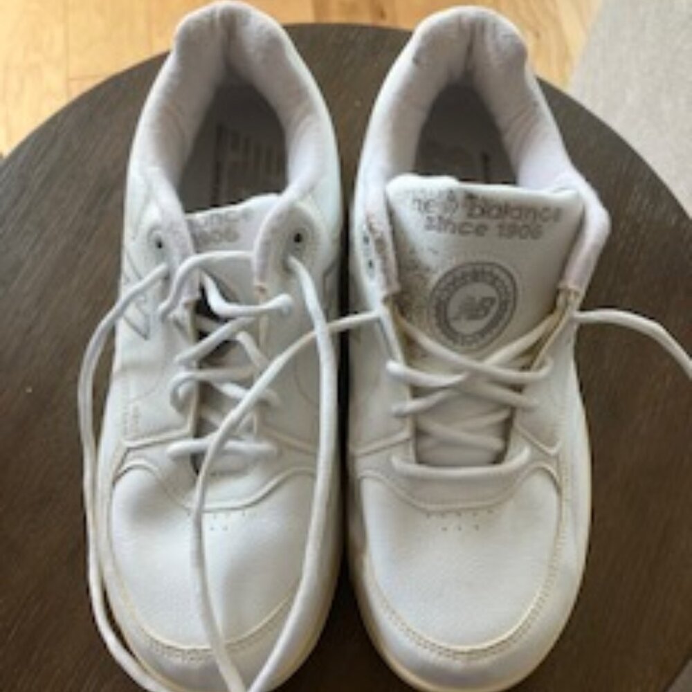 New Balance 812 Men's White walking shoes